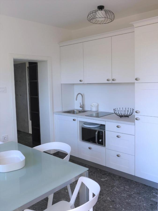 Apartments Rea Црес Экстерьер фото