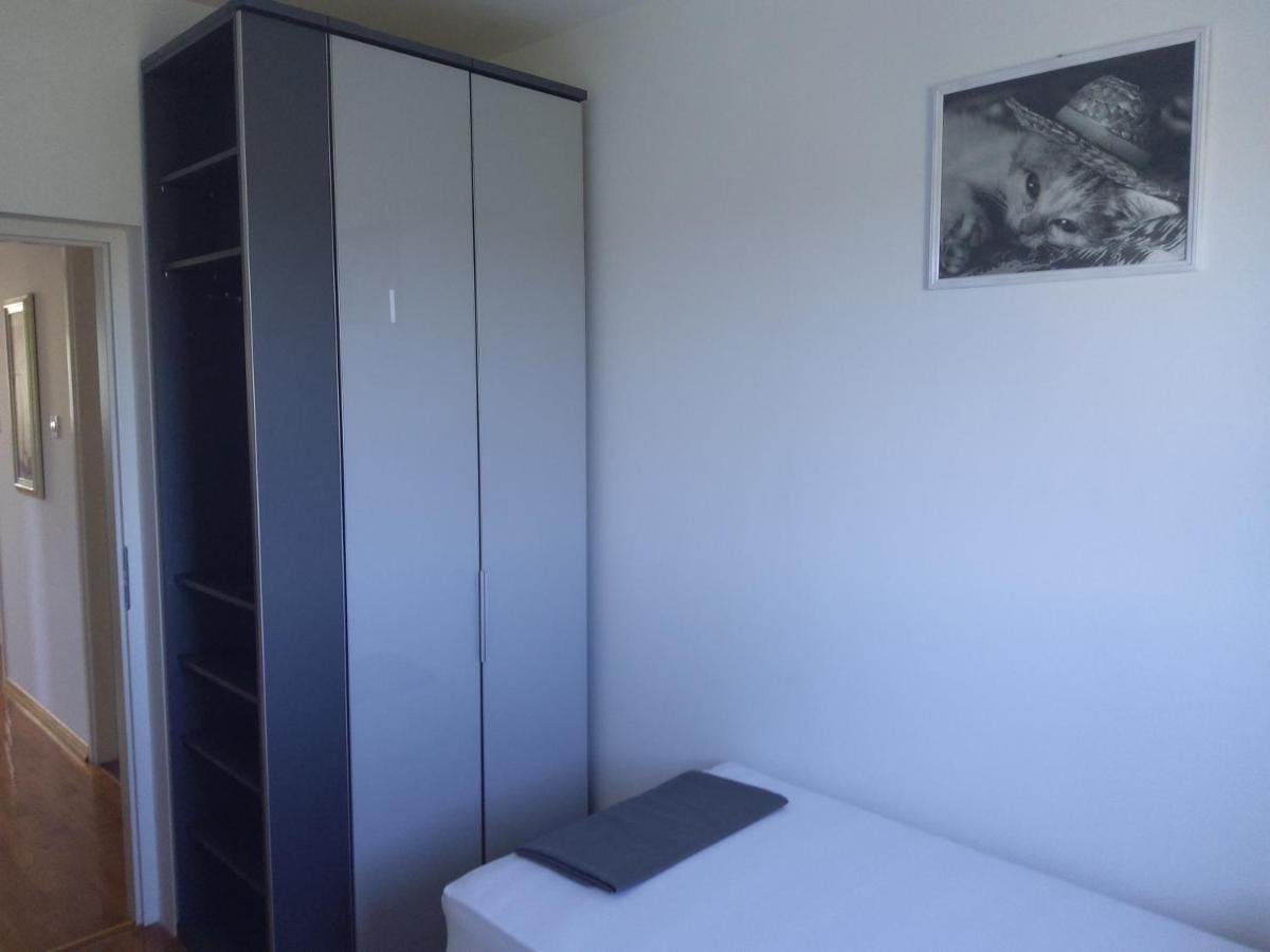 Apartments Rea Црес Экстерьер фото